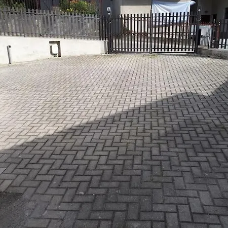 Semesterbostad Casa Morgana A Villatico Colico